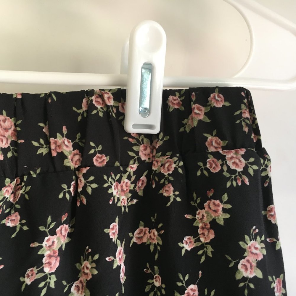 Sale 💐Pretty Floral Print Maxi - Picture 5 of 7